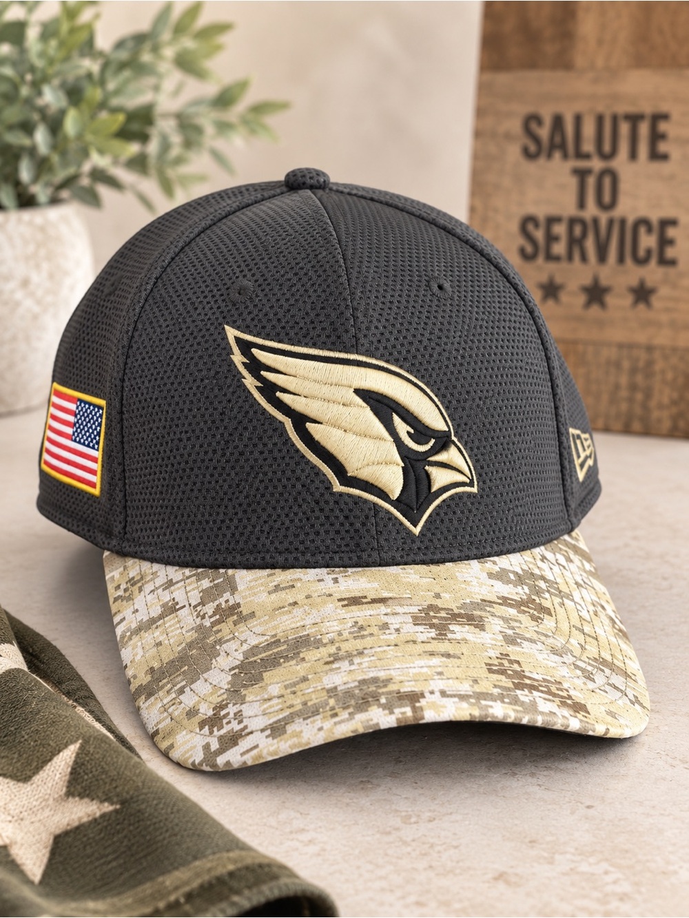 New Era 39THIRTY Arizona Cardinals Salute to Service Hat L/XL NFL Camo